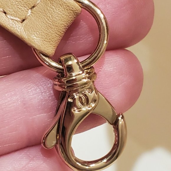 Chanel Deauville Tote - Picture 11 of 17